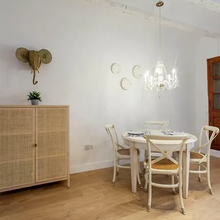 Apartup Rojas Market Valencia
